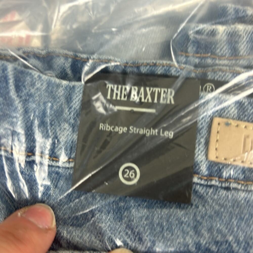 Blank NYC Women’s 26 The Baxter Ribcage Straight Leg Distressed Button Jeans NEW - Picture 9 of 9